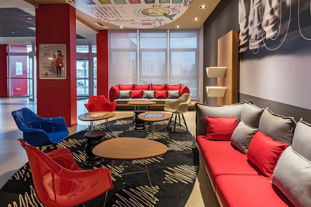 Ibis Chapeco Hotel Bagian luar foto